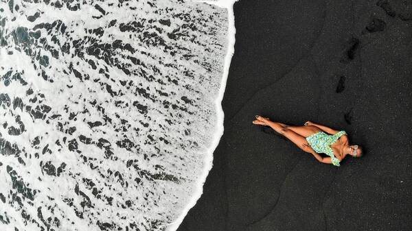 450 πτήσεις και 1,6 εκατ. χλμ: Η influencer που ταξίδεψε σε όλες τις χώρες του πλανήτη διηγείται