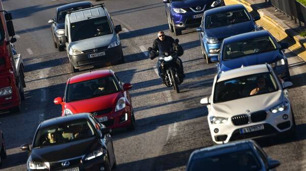 Αυτοκίνητα από 300 ευρώ: Ανοικτή η αποθήκη για το κοινό - Αναλυτική λίστα με τα οχήματα