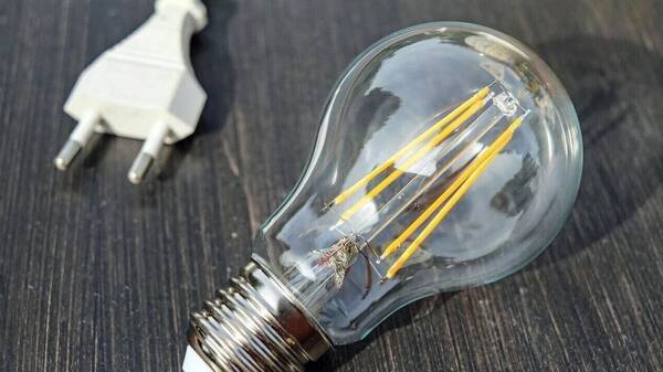 Νέα τιμολόγια για όλους από 1ης Αυγούστου - Καταργείται η ρήτρα αναπροσαρμογής