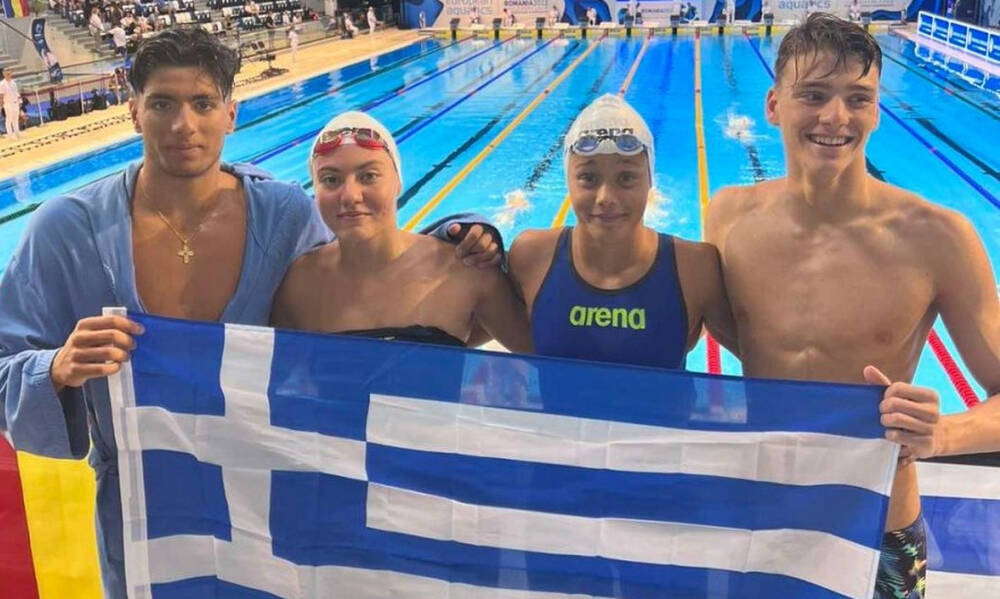 Ευρωπαϊκό κολύμβησης εφήβων νεανίδων: Στα ημιτελικά Σοφικίτης, Βλάχου, πανελλήνιο ρεκόρ η 4Χ100μ.