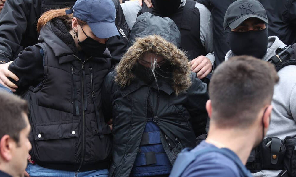 Πάτρα - Τα στοιχεία που «καίνε»: «Η Μαλένα ήταν 20 λεπτά νεκρή όταν έφτασαν οι γιατροί της ΜΕΘ»