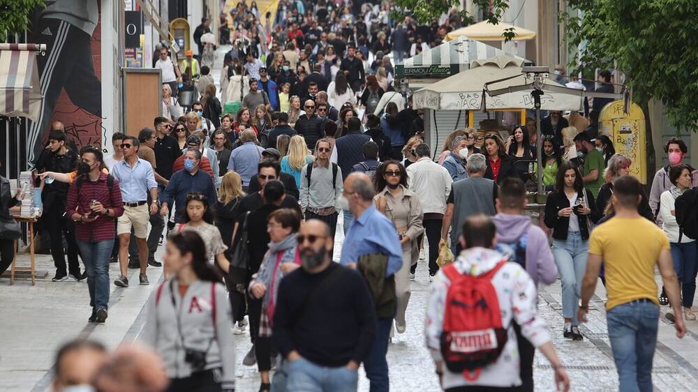 Aνοιχτά τα καταστήματα την Κυριακή 17/7 - Μέχρι πότε θα διαρκέσουν οι εκπτώσεις