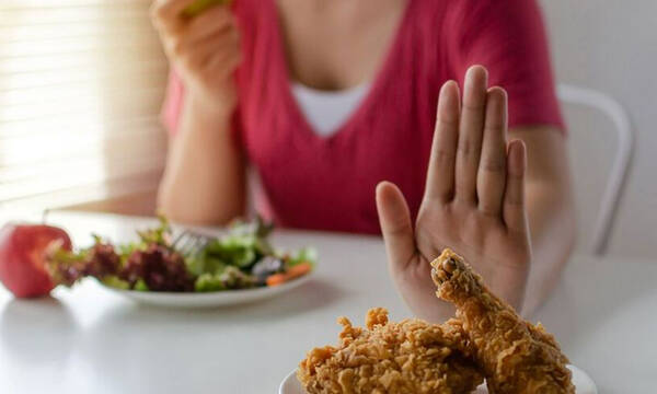 Η μακροχρόνια διατροφή με υψηλή περιεκτικότητα σε λιπαρά επιταχύνει την εξέλιξη του Αλτσχάιμερ