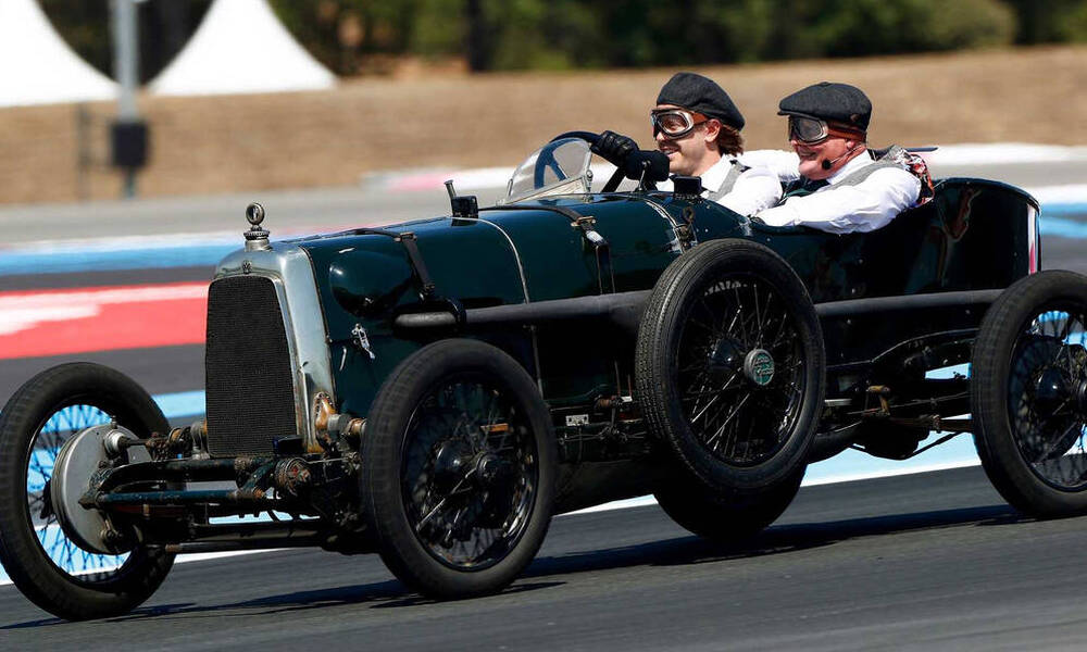 Η δεύτερη νιότη μιας Aston Martin 100 ετών στα χέρια του Sebastian Vettel