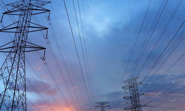 ΡΑΕ: Τελεσίγραφο στους προμηθευτές ηλεκτρικής ενέργειας για απόσυρση των παραπλανητικών διαφημίσεων
