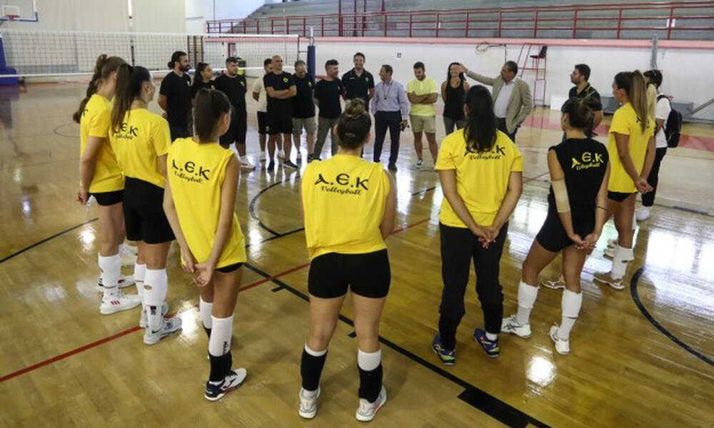 Volley League Γυναικών: «Πρώτη» για την ΑΕΚ με στόχο την κορυφή - Οι προσδοκίες του Αλεξίου