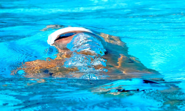 Κολύμβηση: Στην 7η θέση στο Παγκόσμιο εφήβων/νεανίδων o Σίσκος με ατομικό ρεκόρ