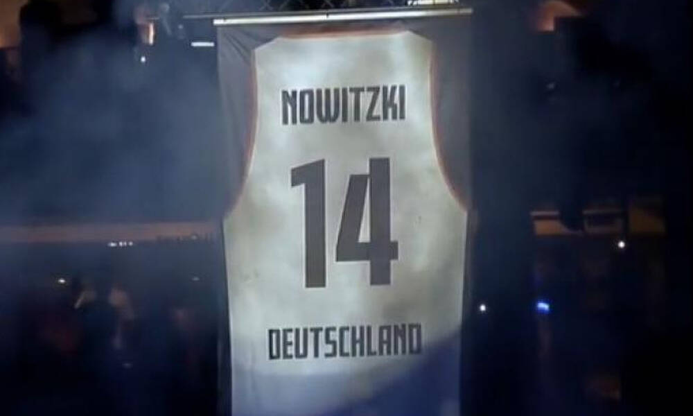 Eurobasket 2022: Ανατριχίλα με Νοβίτσκι στην Κολωνία στην απόσυρση της φανέλας με το «14»!
