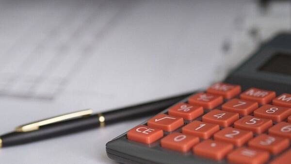 «Σήμα κινδύνου» από τις μικρομεσαίες επιχειρήσεις για το ενεργειακό κόστος