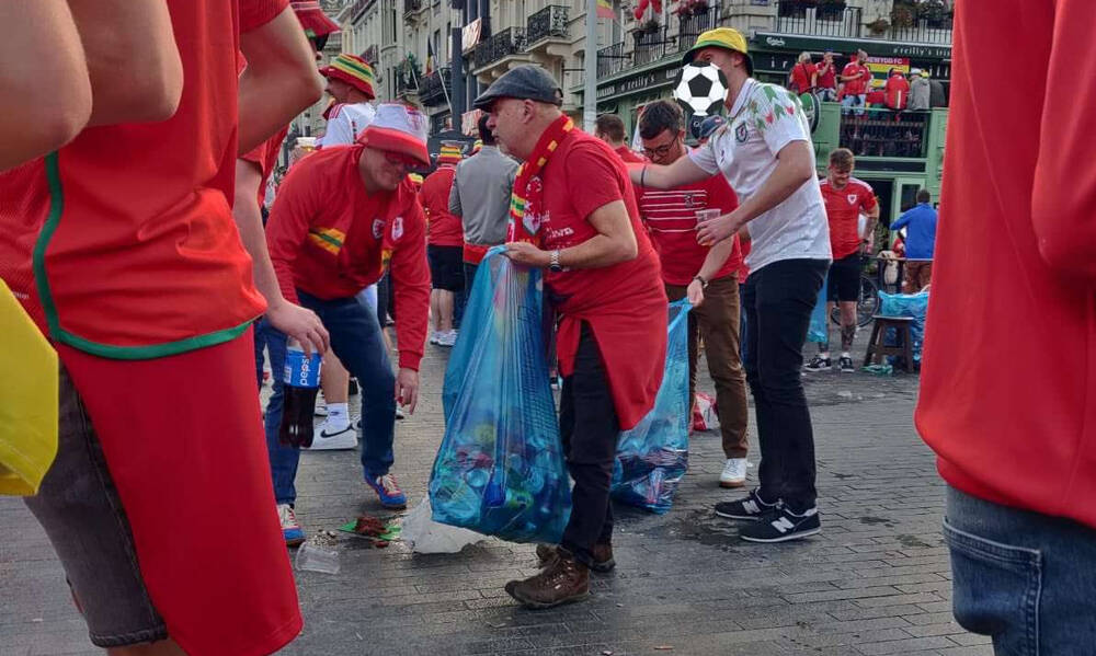 Οπαδικός πολιτισμός: Οι Ουαλοί μάζεψαν τα σκουπίδια στο Βέλγιο! 