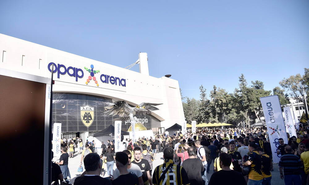 AEK: Χαμός στη Νέα Φιλαδέλφεια - Αποθέωση για την πρώτη προπόνηση στην OPAP Arena