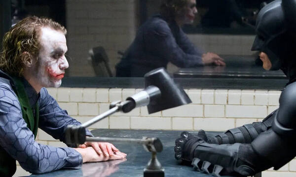Το Dark Knight είναι μια τριλογία γεμάτη διδάγματα