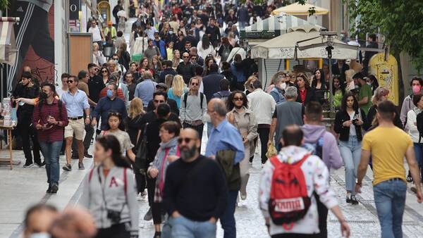 Τι θα γίνει με το ωράριο των καταστημάτων της Αθήνας