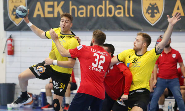 Handball Premier: Ακάθεκτοι ΠΑΟΚ και ΑΕΚ, νίκη και για Ολυμπιακό