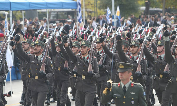 Στρατιωτική παρέλαση - 28η Οκτωβρίου: «Θα παραμείνουμε έτοιμοι»