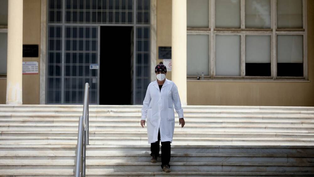 Ποιοι απειλούνται φέτος από τον RSV - Γιατί φέτος φοβίζει η γρίπη