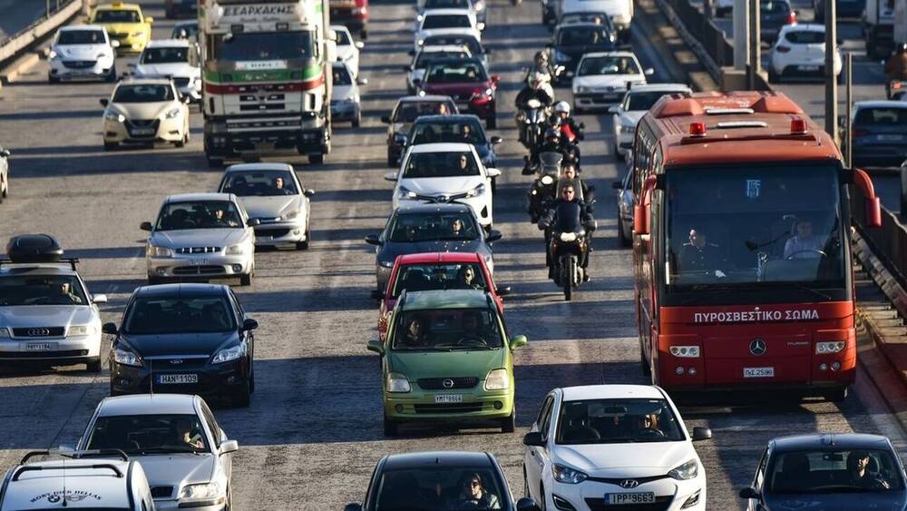 Τέλη κυκλοφορίας 2023: Αναλυτικά τα ποσά που θα πληρώσουν οι ιδιοκτήτες ΙΧ