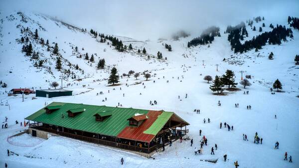 «Χειμερινός Τουρισμός»: Οικονομικές διακοπές τον χειμώνα μέσω τεσσάρων προγραμμάτων