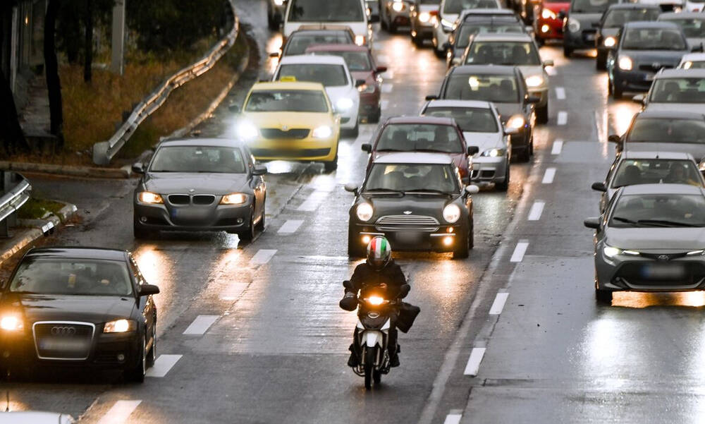 Τέλη κυκλοφορίας 2023: Αντίστροφη μέτρηση για την ανάρτηση τους- Δείτε τι θα πληρώσετε