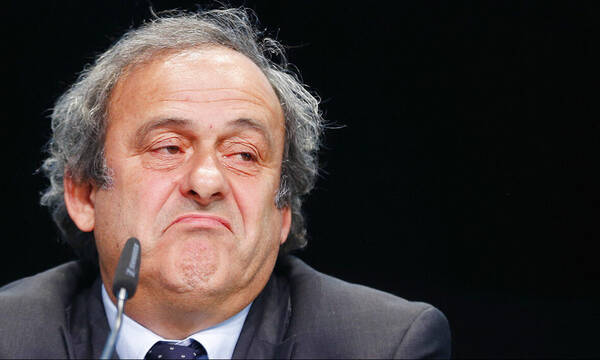 O Μπλάτερ τα ρίχνει στον Πλατινί για το Κατάρ