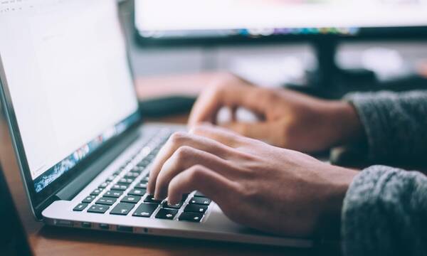 Eπιχορήγηση νεανικής επιχειρηματικότητας: Μέχρι τις 25/11 οι αιτήσεις