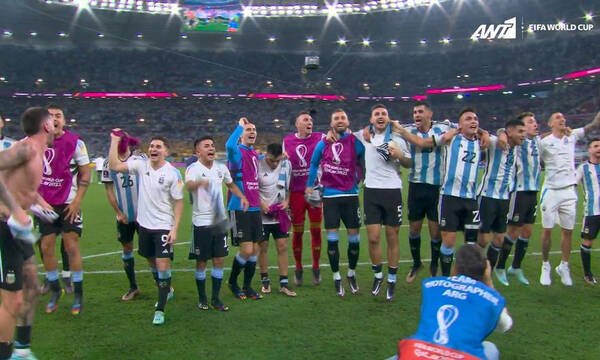 Μουντιάλ 2022: Ξέφρενο πανηγύρι και συνθήματα απ’ τους παίκτες της Αργεντινής (Videos)