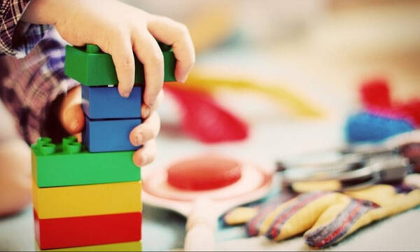 Καλάθι του Άη Βασίλη: Ποια παιχνίδια θα περιλαμβάνει - Πότε ξεκινά