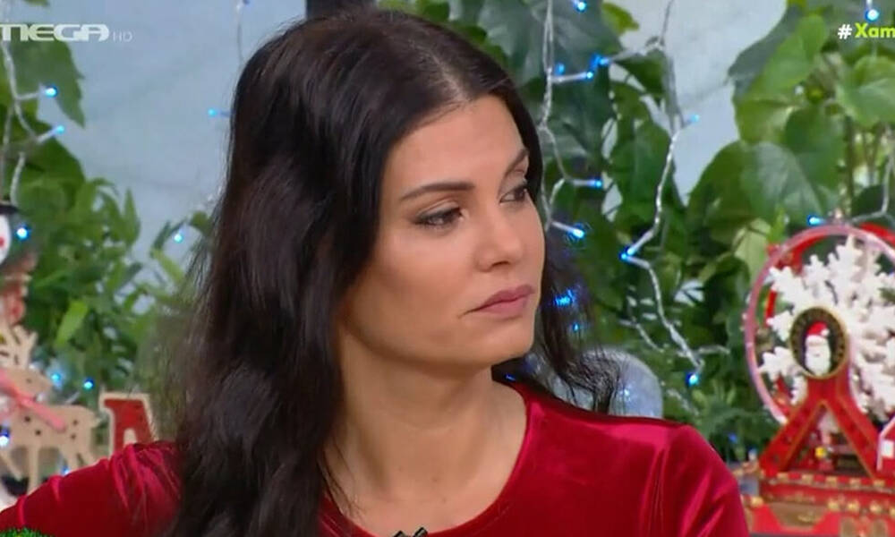 Κορινθίου: «Συγκινούμαι, δεν μπορώ... γιατί ο χώρος είναι περίεργος»
