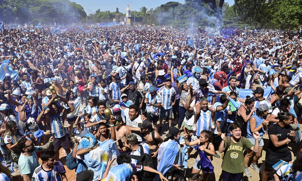 Μουντιάλ 2022: Πανικός στο Μπουένος Άιρες για την στέψη της Αργεντινής! (video)