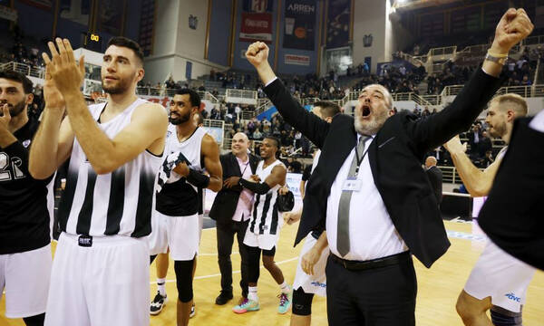  ΠΑΟΚ-Χατζόπουλος: «Ντροπή να χλευάζουν τους παίκτες»!