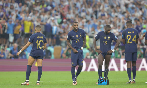 Έξαλλοι οι Γάλλοι με τους Αργεντινούς: «Αναίτιες προσβολές, τί κάνει η FIFA;»