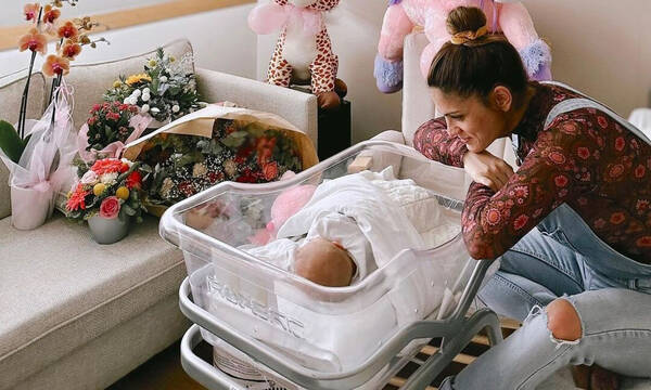 Συνατσάκη: Οι ανησυχίες για την κόρη της, την ξυπνούν συνεχώς