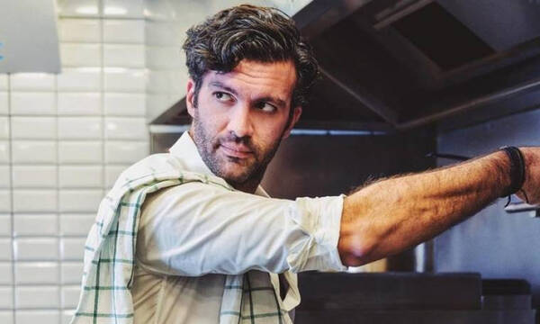 Γιώργος Παπακώστας: Έχεις δει την κούκλα σύντροφό του;