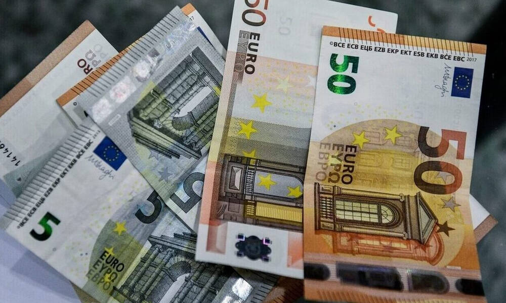 Κατώτατος μισθός: Αυξάνεται από την 1η Απριλίου - Στα 751 ευρώ