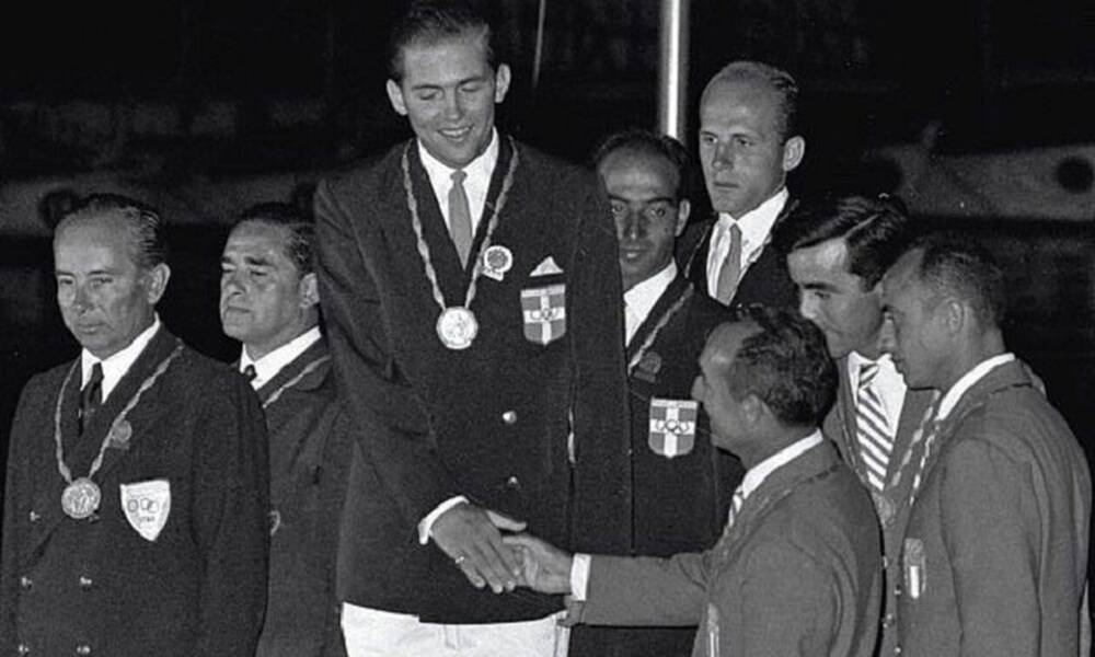 Η συλλυπητήρια ανακοίνωση της ΕΟΕ για τον τέως Βασιλιά Κωνσταντίνο - Ήταν χρυσός Ολυμπιονίκης