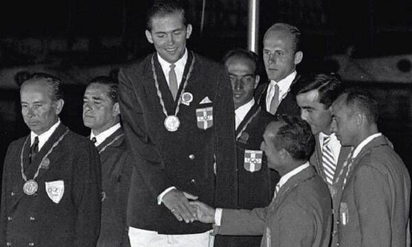 Η συλλυπητήρια ανακοίνωση της ΕΟΕ για τον τέως Βασιλιά Κωνσταντίνο - Ήταν χρυσός Ολυμπιονίκης