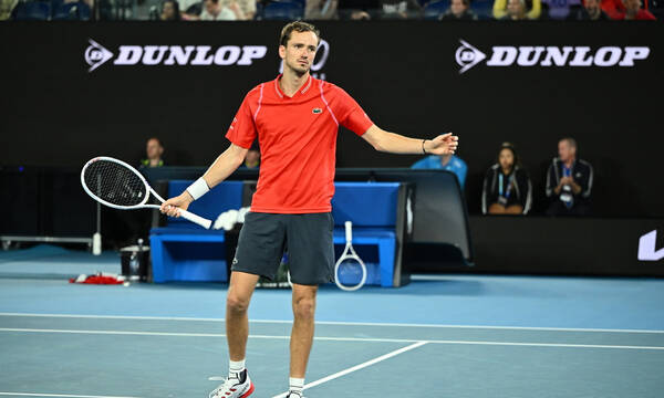 Australian Open: Εκτός συνέχειας και ο Μεντβέντεφ! (video)
