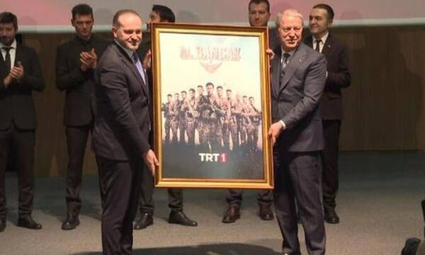 Νέες προκλήσεις Ακάρ: Παρουσίασε τηλεοπτική σειρά με τουρκική εισβολή στην Ελλάδα