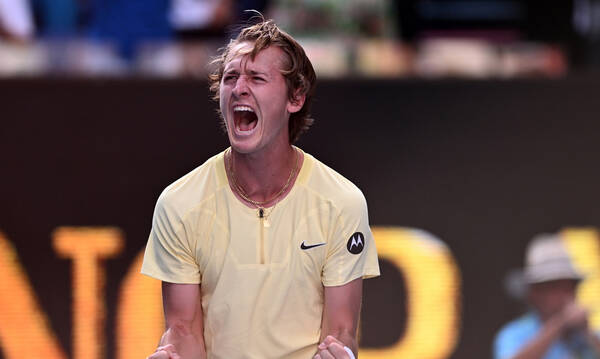 Australian Open: Πρώτη στα προημιτελικά ο Κόρντα