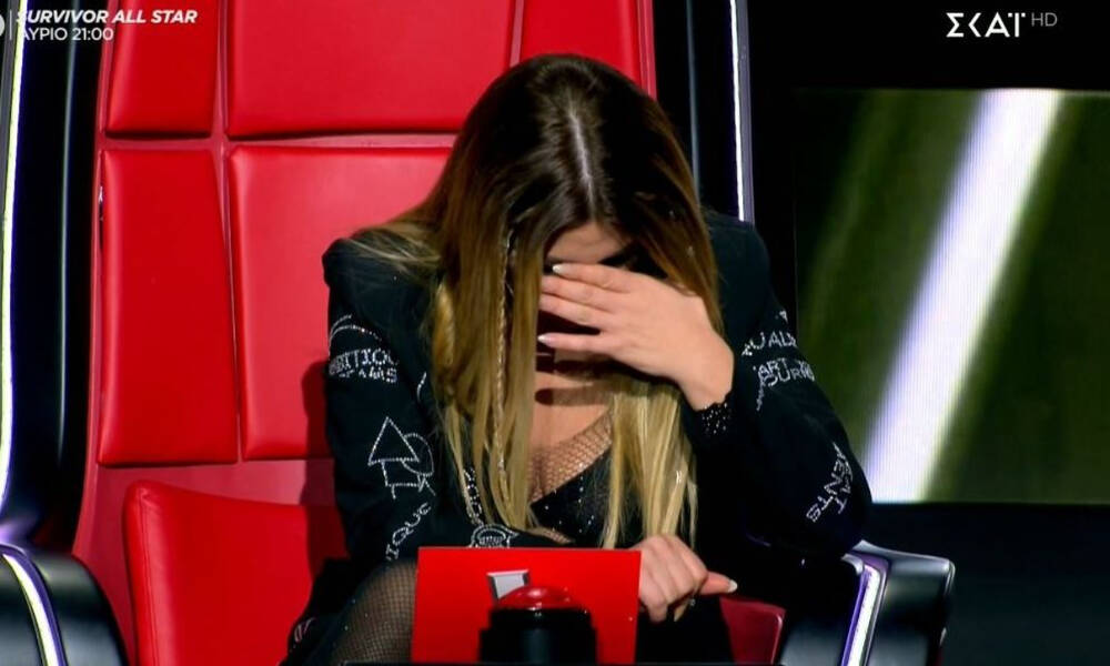 The Voice: Ξέσπασε σε λυγμούς η Έλενα Παπαρίζου 