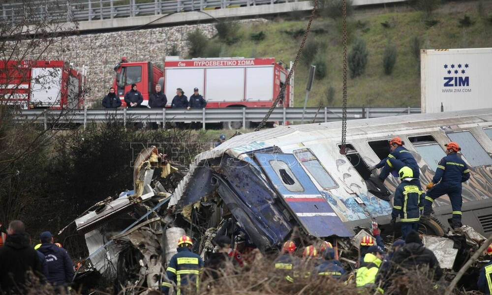 Σύγκρουση τρένων στα Τέμπη: «Ήταν λάθος μου» - Αντιμέτωπος μέχρι και με ισόβια ο σταθμάρχης