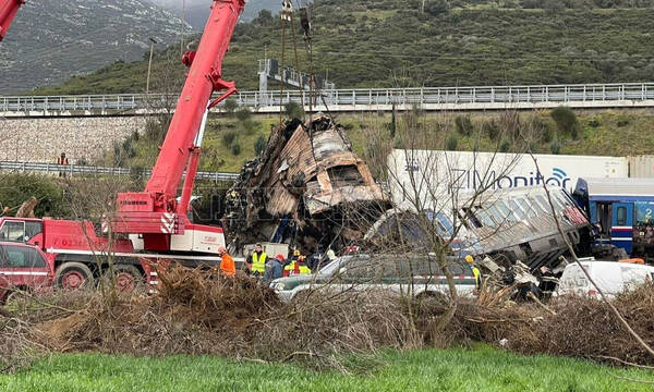 Τέμπη: Οι ευθύνες και οι ανύπαρκτες δικλείδες ασφαλείας στους ελληνικούς σιδηροδρόμους