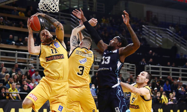 Basket League: Νίκησε η ΑΕΚ τον Κολοσσό κι έφυγε για BCL (Video)