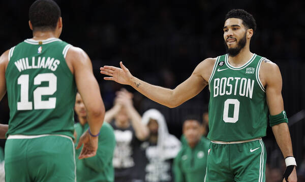 NBA: Με ιστορική εμφάνιση Τέιτουμ στους τελικούς της Ανατολής οι Σέλτικς