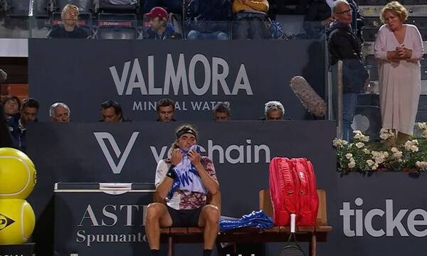 Τσιτσιπάς για τη μητέρα του: «Έχουμε έναν πολύ ιδιαίτερο δεσμό, δεν ήταν επιεικής μαζί μου»