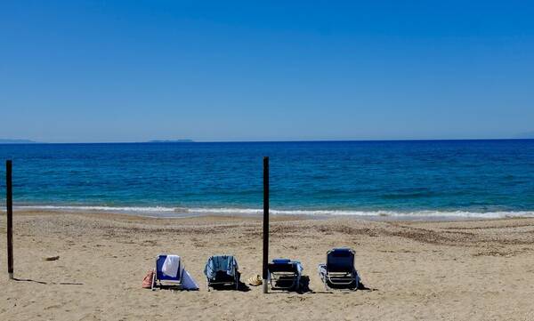 Καιρός: To Σάββατο η πιο ζεστή μέρα του Ιουνίου– Εκλογές με μπόρες και καταιγίδες σε πολλές περιοχές