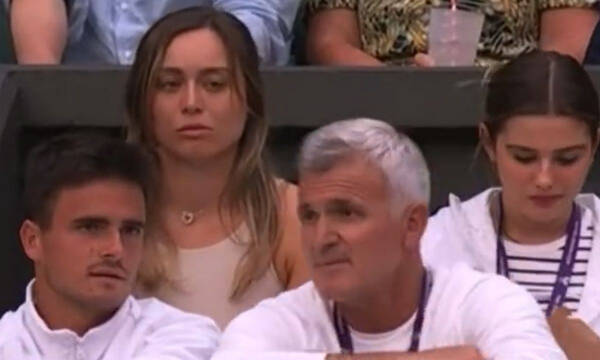 Στέφανος Τσιτσιπάς: Η Πάουλα Μπαντόσα απάντησε για το «δολοφονικό» βλέμμα στον πατέρα του, Απόστολο