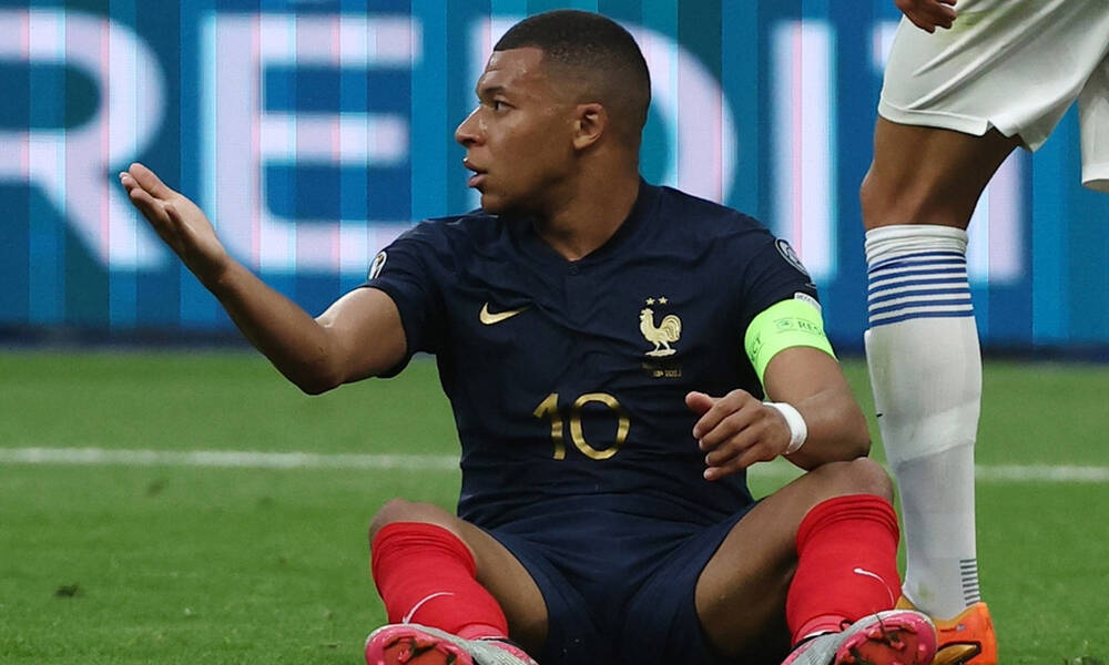 Η Παρί Σεν Ζερμέν «εξαφανίζει» τον Κιλιάν Εμπαπέ: Τον «ξήλωσε» από παντού!