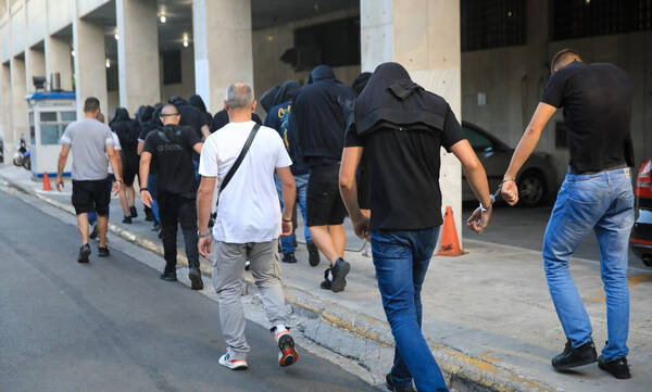 Νέα Φιλαδέλφεια: Γνώριμοι των Αρχών οι δύο Έλληνες συλληφθέντες - Τα προφίλ τους