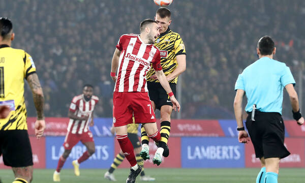 AEK – Ολυμπιακός: «Μέσα» ο Αραούχο, εκτός ο Πινέδα στην «Ένωση», με Ποντένσε οι «ερυθρόλευκοι»